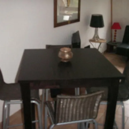 Les Etoiles Apartment