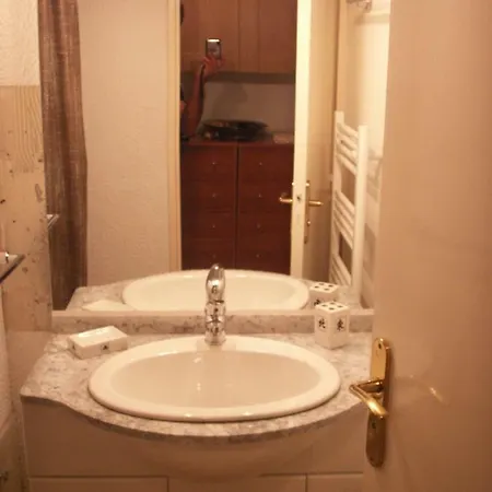 Les Etoiles Apartment *